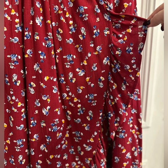 Red with yellow floral maxi skirt - Picture 2 of 6